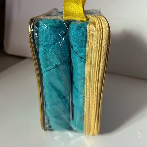 The Sleep Styler Foam Rollers Curlers - Blue 8ct Large (6 inch) Rollers - Picture 4 of 11